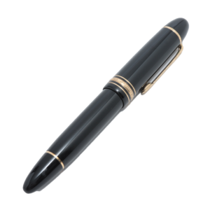 Mont-blanc-Meisterstuck-Fountain-Pen.png