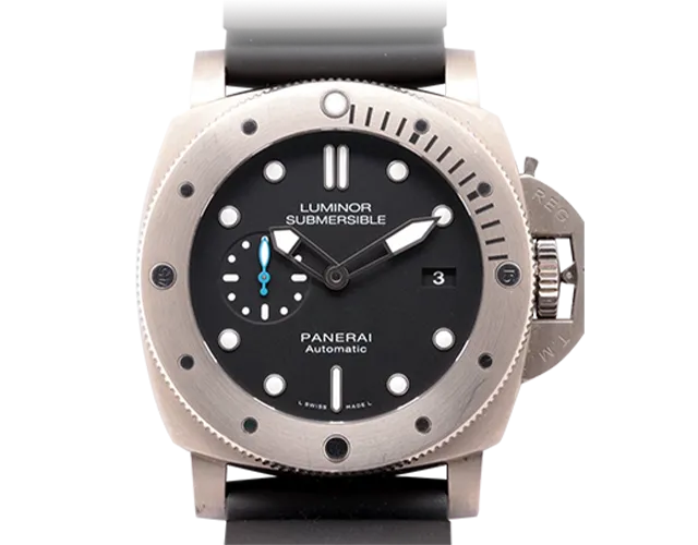 Panerai Luminor Submersible